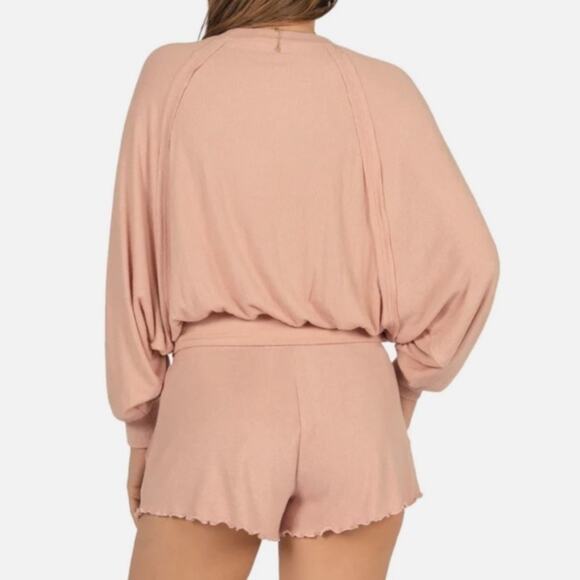 Vintage Havana 2 Piece Set Ribbed Knit Top/Shorts - Picture 2 of 5